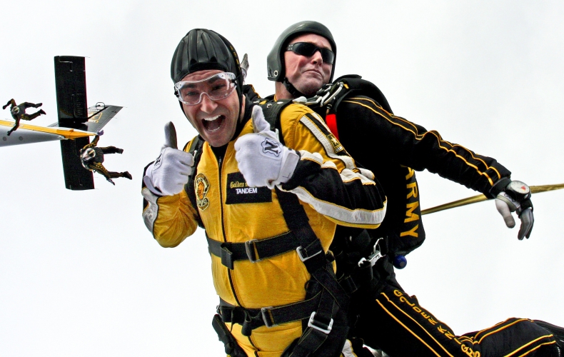 Skydiving waivers and legal issues